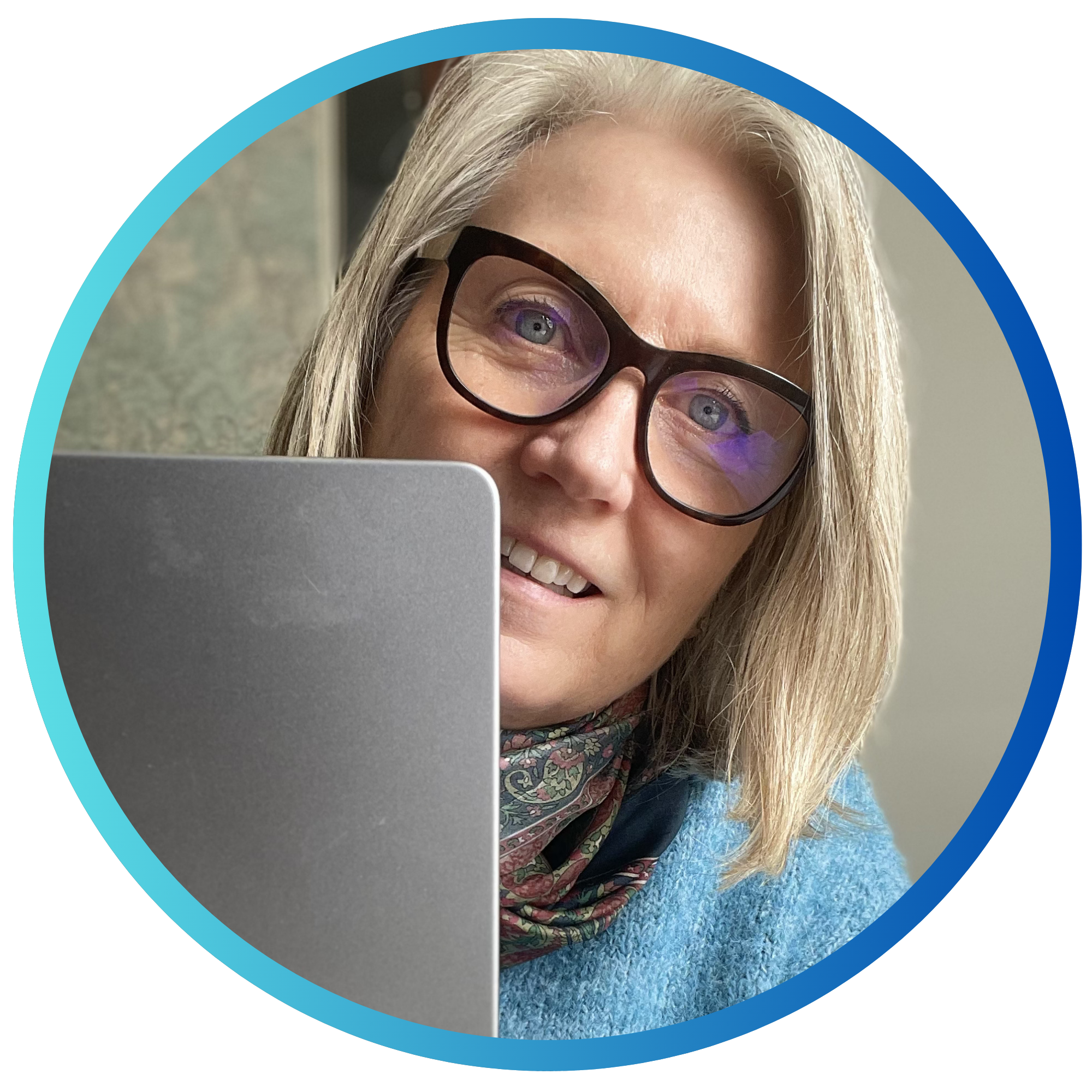 Monica Bellini, brand clarity strategist at Kreative Playground